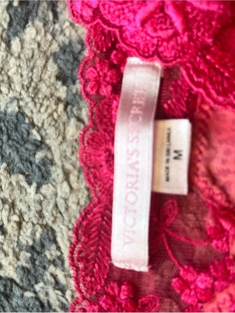 Victoria’s Secret Silky Pink Leopard Print Lace Pajama Set - Picture 4 of 5